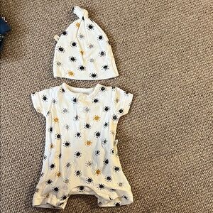 Bamboo newborn sun outfit and Hat Set